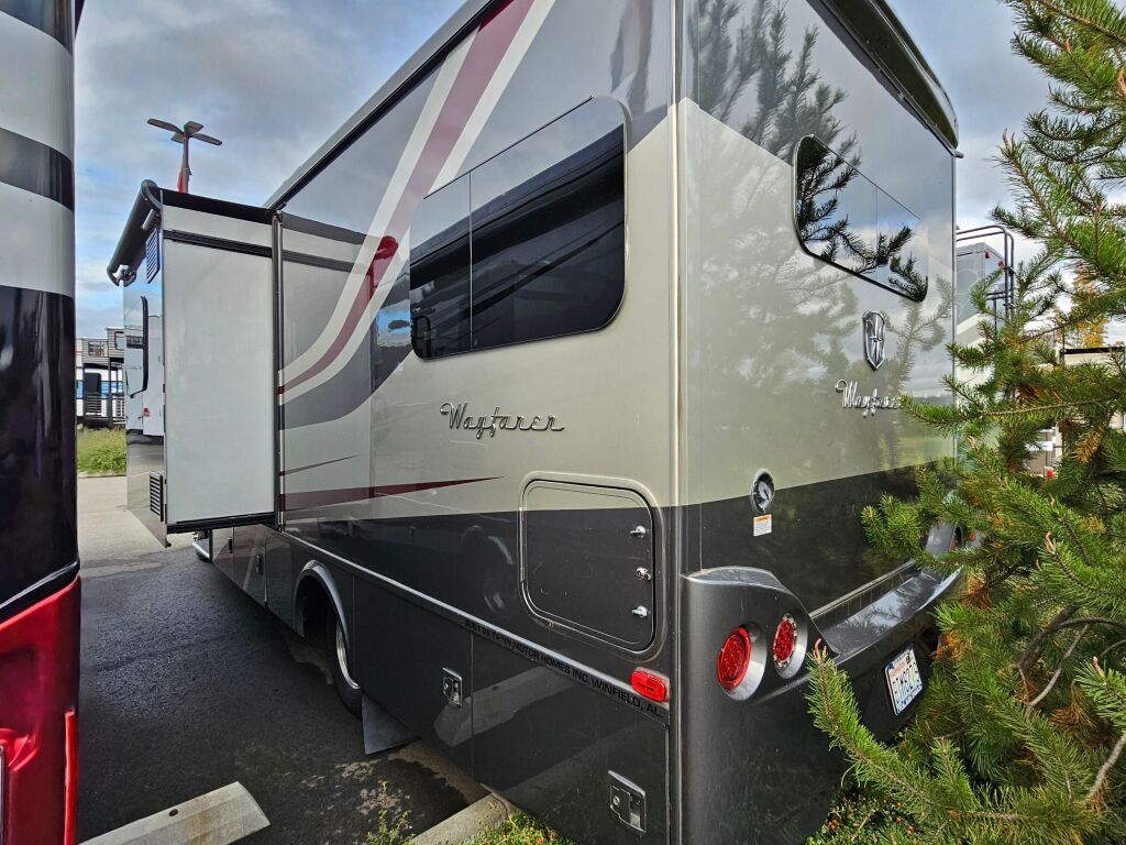 2020 Tiffin Motorhomes Wayfarer 24TW