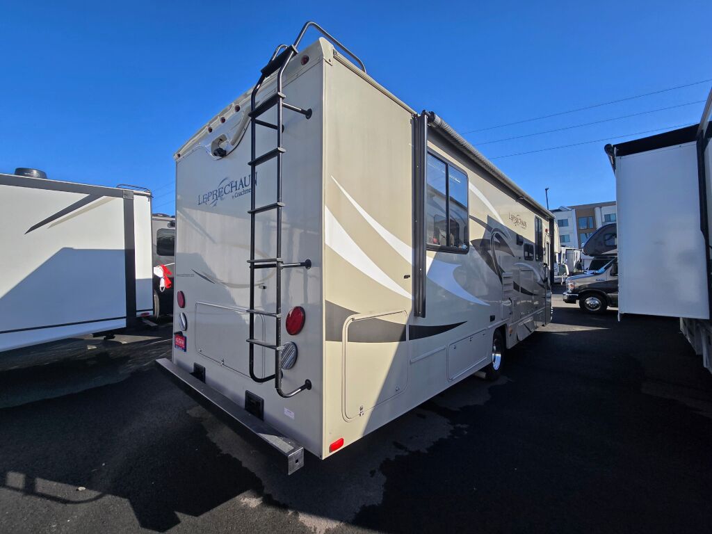 2014 Coachmen Leprechaun 319DS