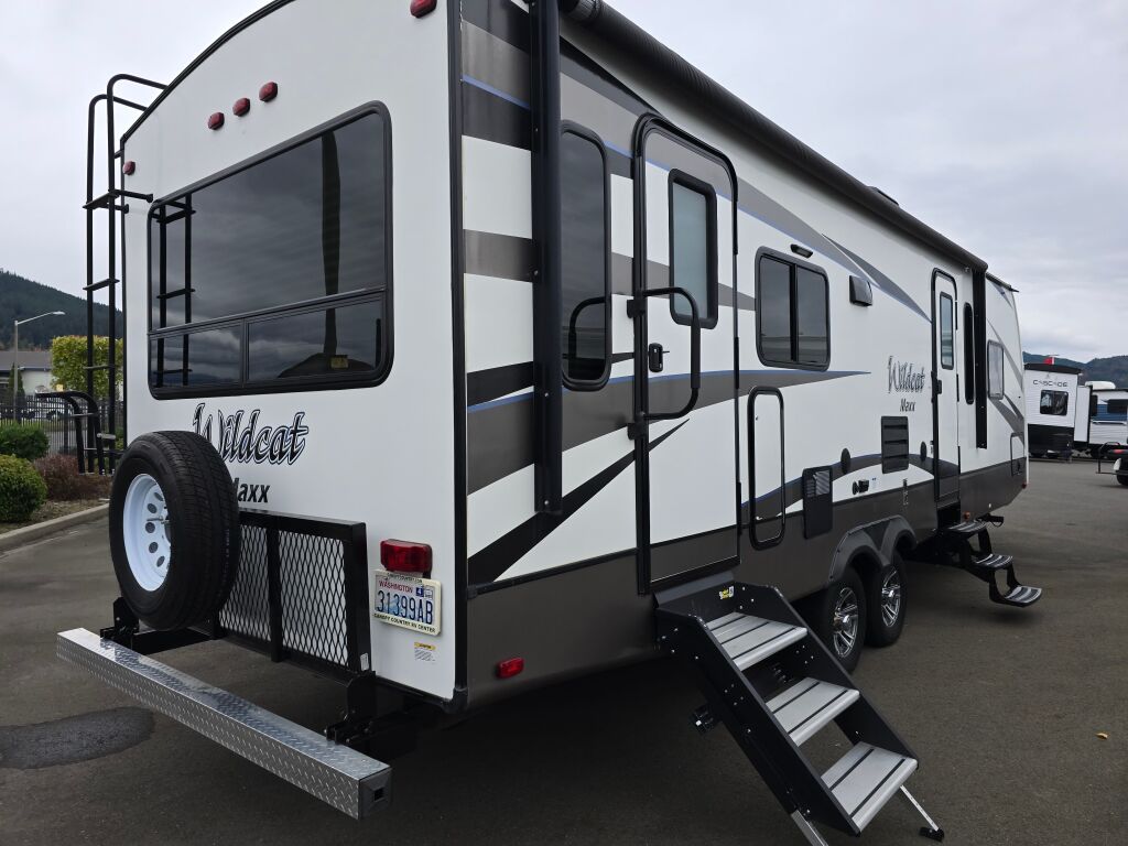 2018 Forest River Wildcat 29RLX