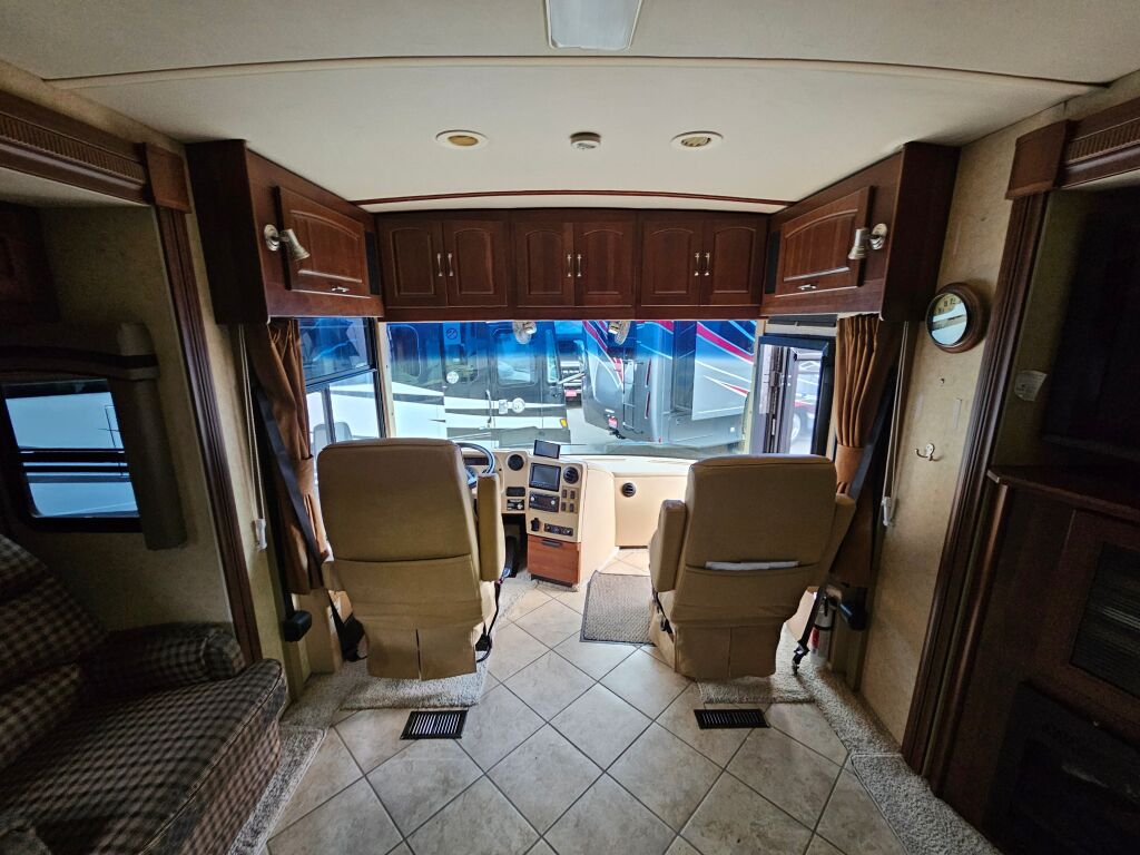 2008 Winnebago Tour 40FD