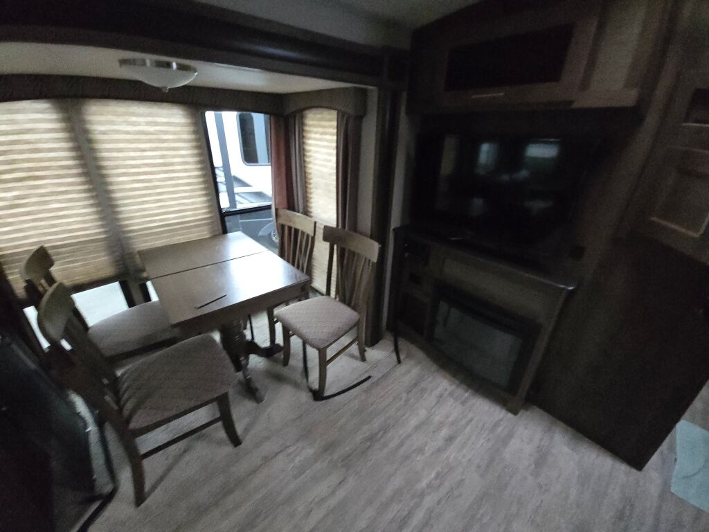 2018 Forest River Wildcat 29RLX