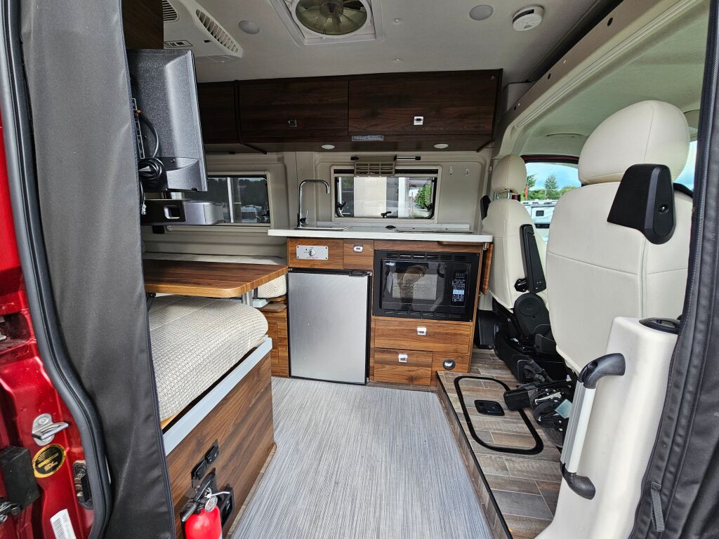 2022 Winnebago Travato 59K