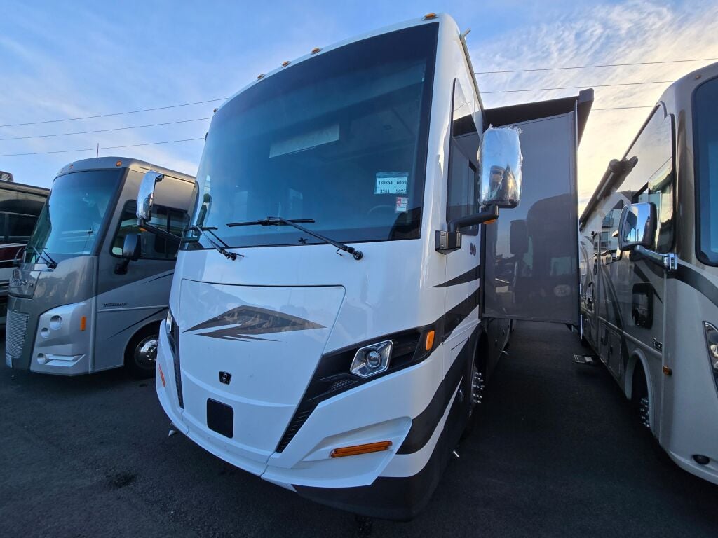 2025 Tiffin Motorhomes Allegro Red 33AA