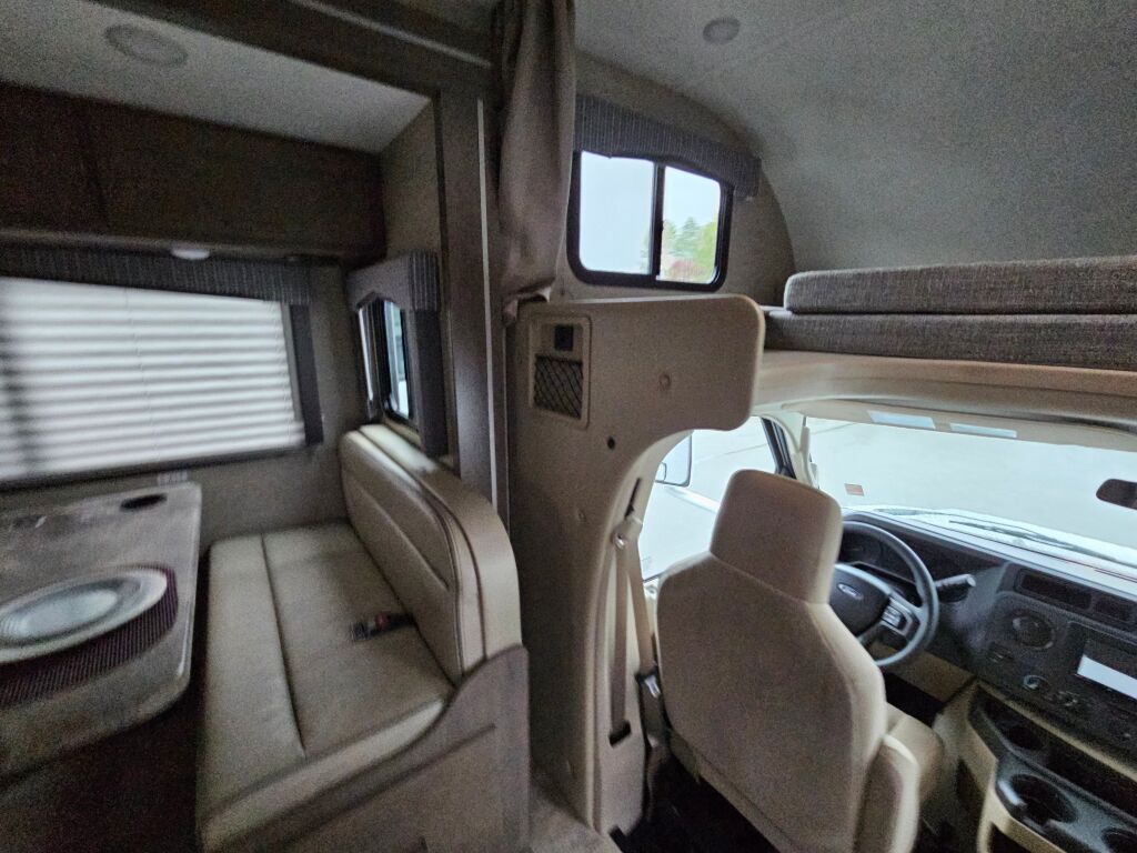 2023 Thor Motor Coach Chateau 24F