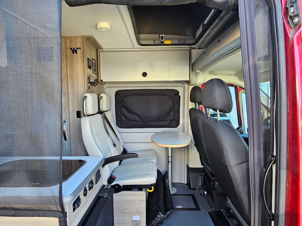 2021 Winnebago Solis 59P