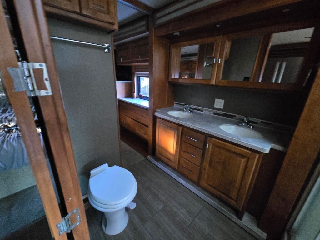 2019 Tiffin Motorhomes Allegro Red 37PA