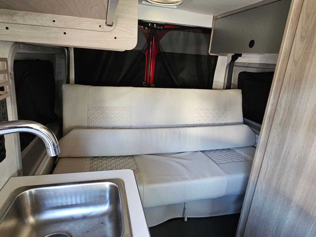 2021 Winnebago Solis 59P