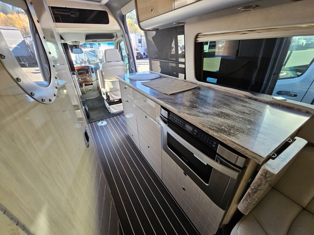 2015 Airstream Interstate Grand Tour EXT 3500