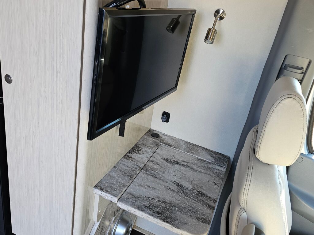 2015 Airstream Interstate Grand Tour EXT 3500