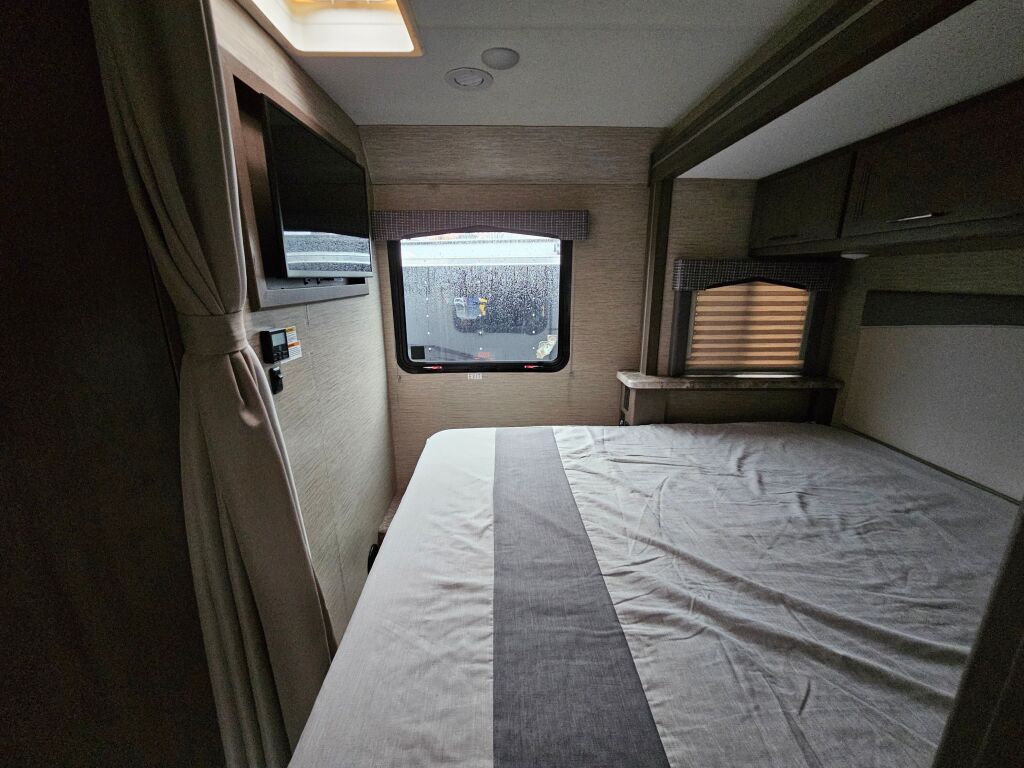 2023 Thor Motor Coach Chateau 24F