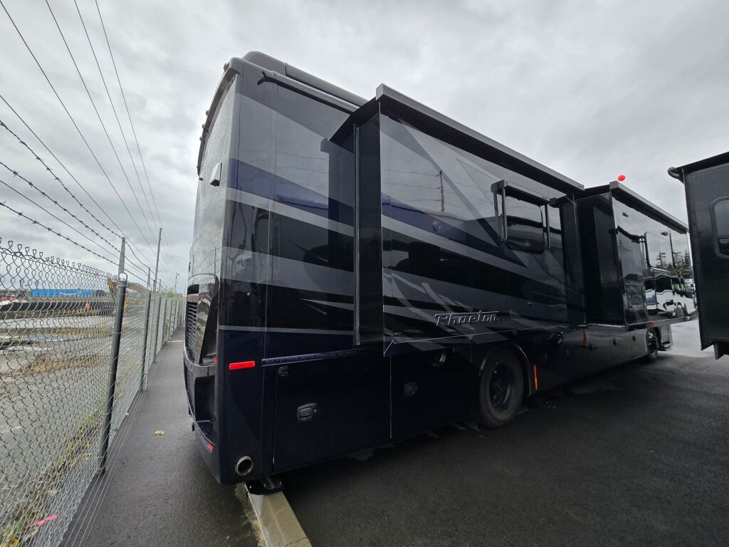 2025 Tiffin Motorhomes Phaeton 40IH