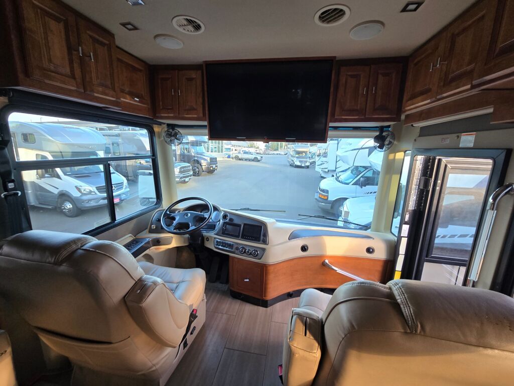 2019 Tiffin Motorhomes Allegro Red 37PA