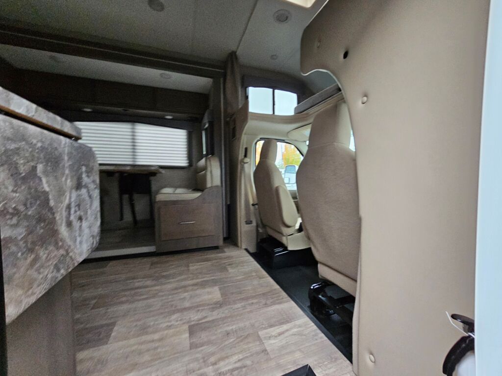 2023 Thor Motor Coach Chateau 24F