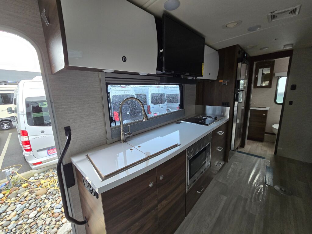 2025 Winnebago View 24D