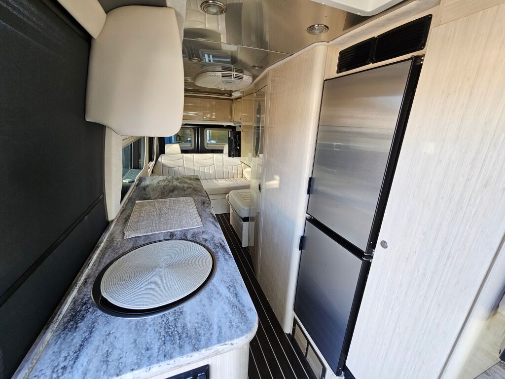 2015 Airstream Interstate Grand Tour EXT 3500