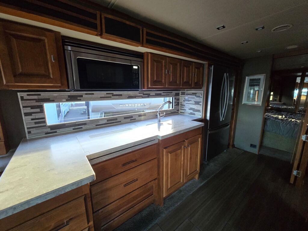 2019 Tiffin Motorhomes Allegro Red 37PA