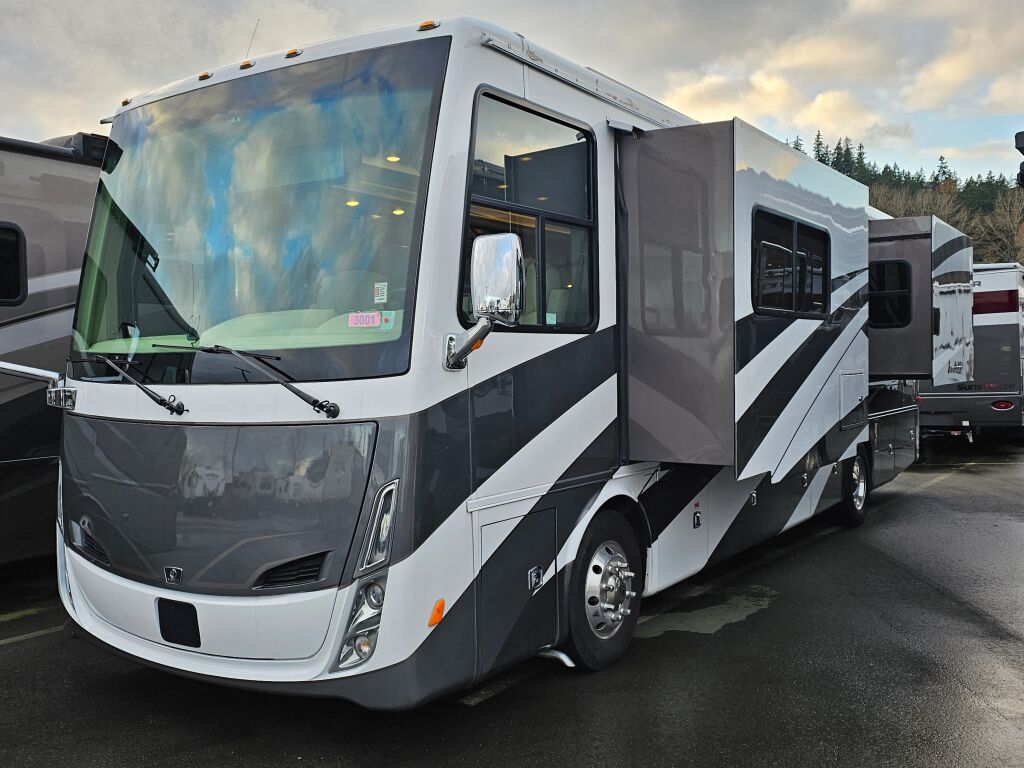 2022 Tiffin Motorhomes Allegro Breeze 33BR