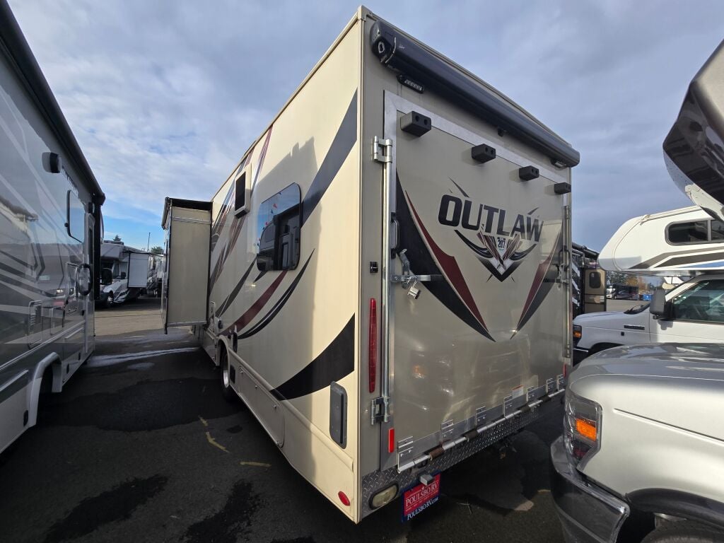 2019 Thor Motor Coach Outlaw 29J