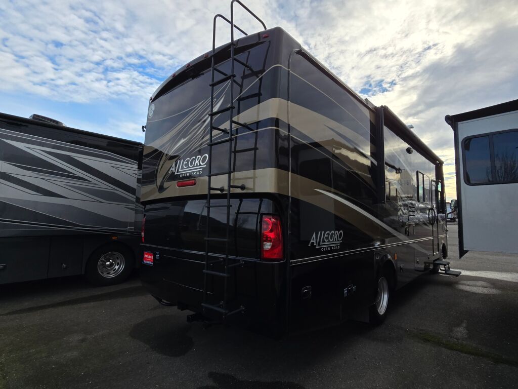 2011 Tiffin Motorhomes Allegro 30 GA