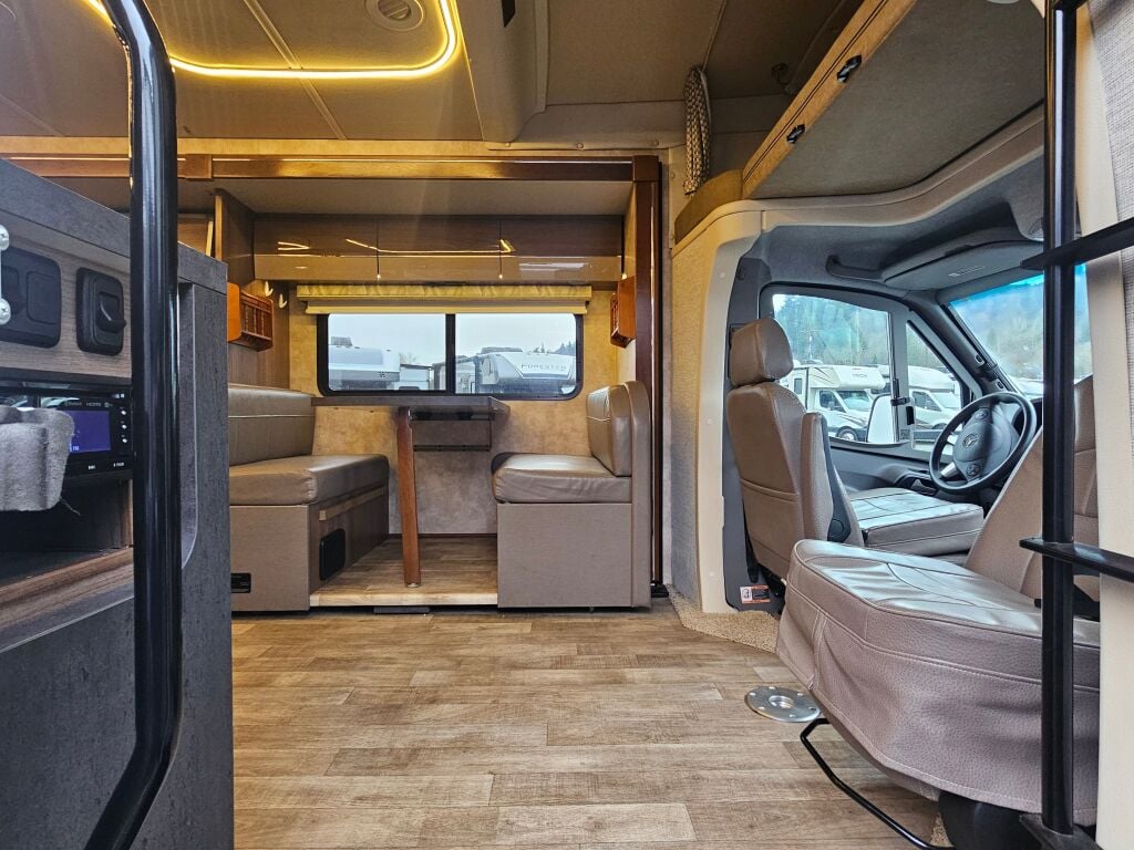 2018 Winnebago View 24D