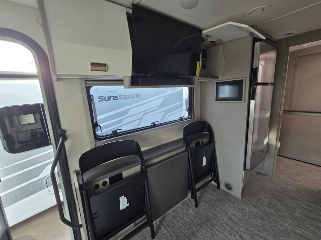 2025 Winnebago View 24T