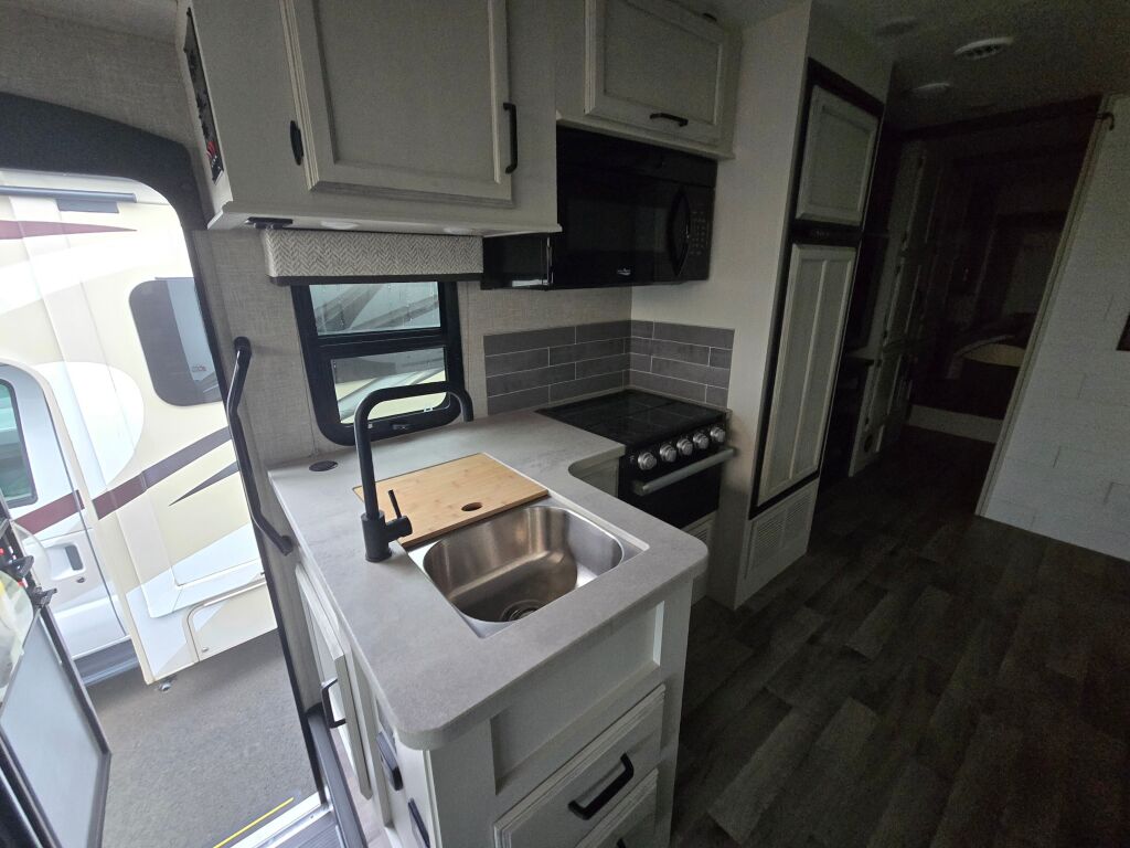 2023 Entegra Coach Odyssey 30Z